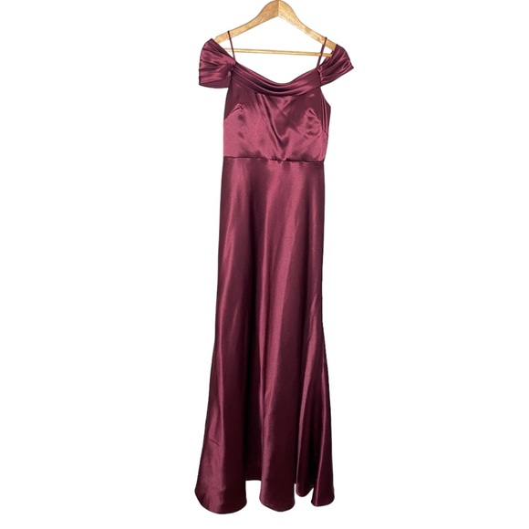 Jenny Yoo Hibiscus Serena Draped Off The Shoulder Satin Crepe Maxi Grown Dress 6 - Picture 2 of 10